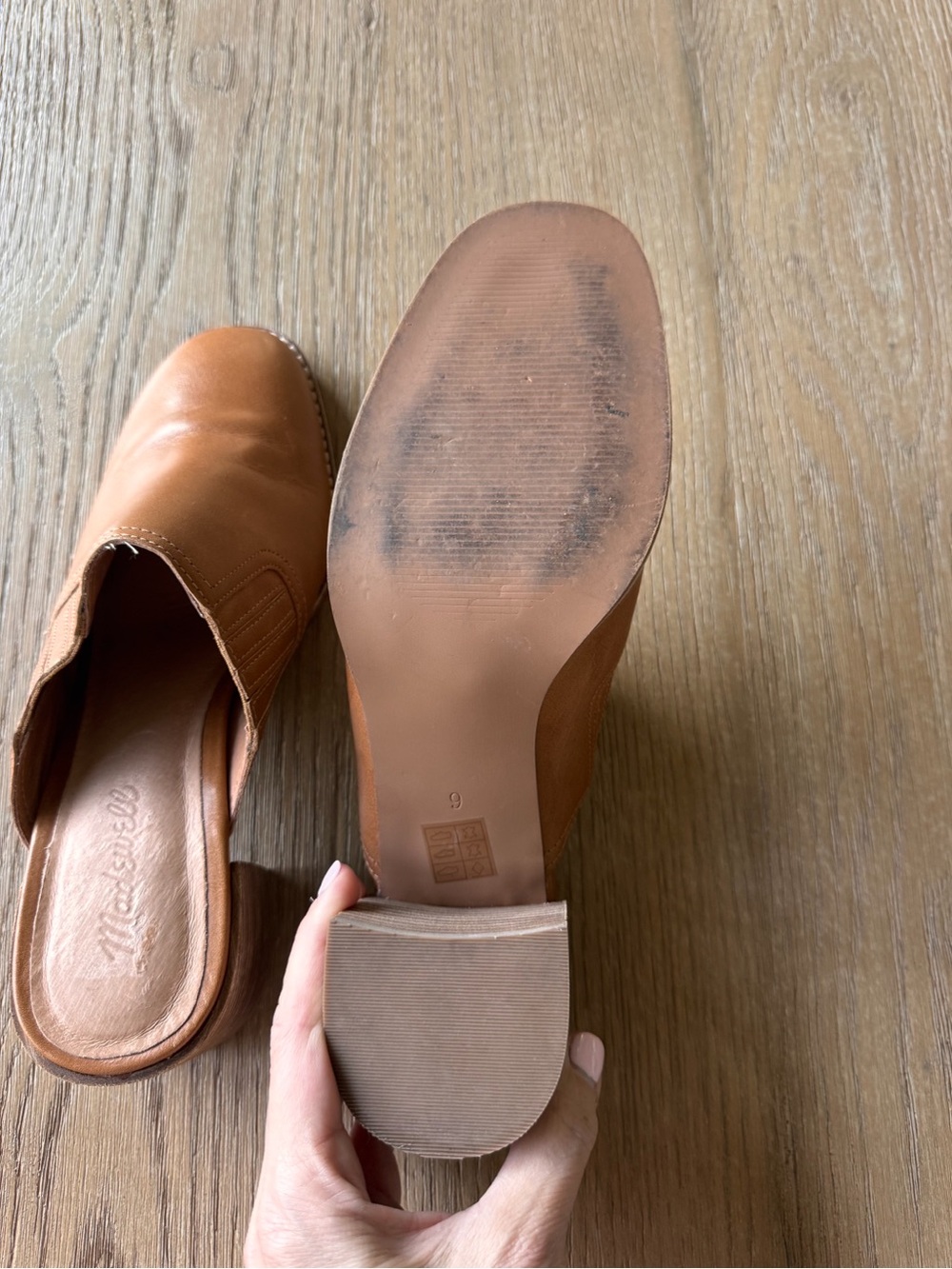 Madewell The Carey Leather Slip On - Picture 7 of 7
